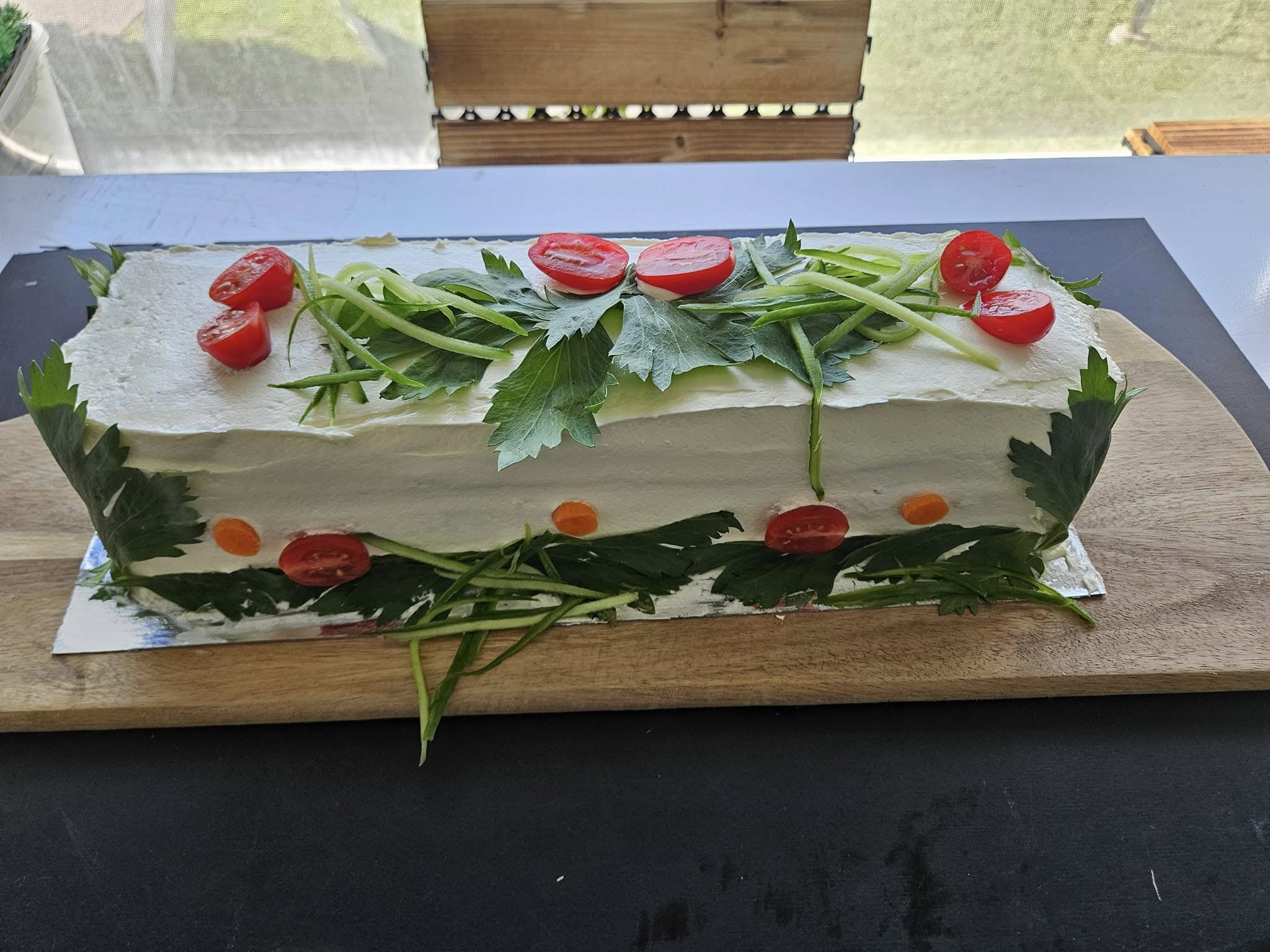 No photo description available.